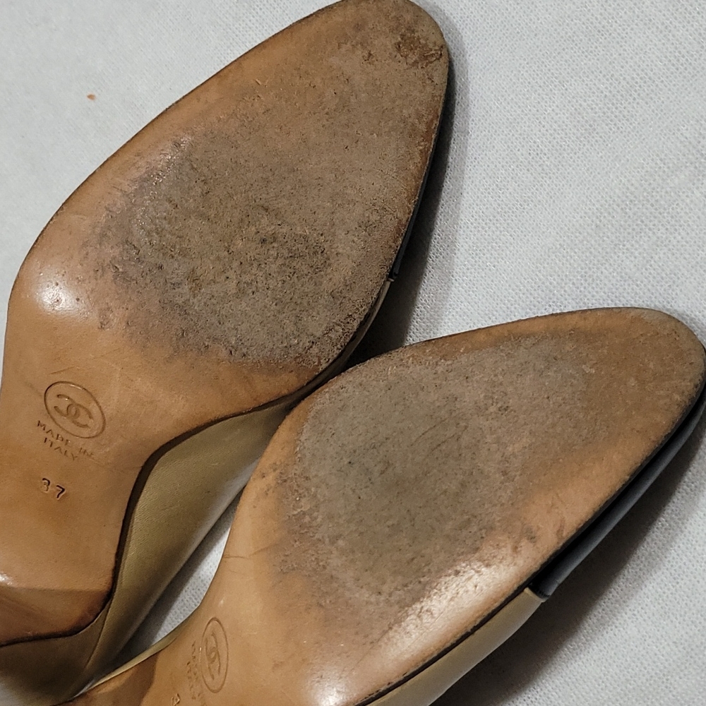 Authentic Chanel Loafer Leather Shoes Size 37 - Picture 9 of 16